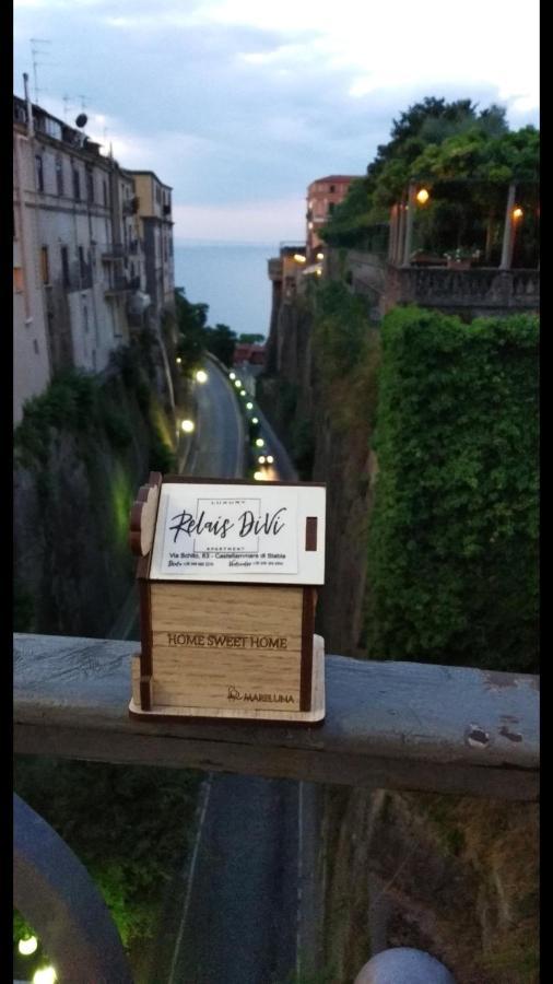 Ferienwohnung Relais DiVi Castellammare di Stabia Exterior foto